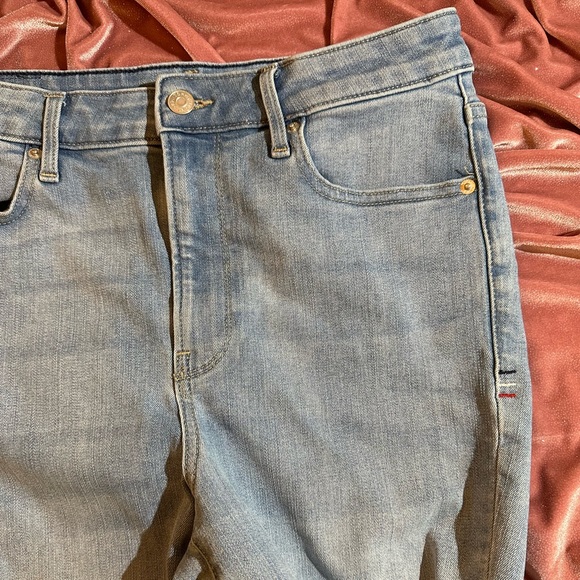 Tommy Hilfiger High Waisted Straight Leg Ankle Cropped Jeggings - Picture 4 of 10